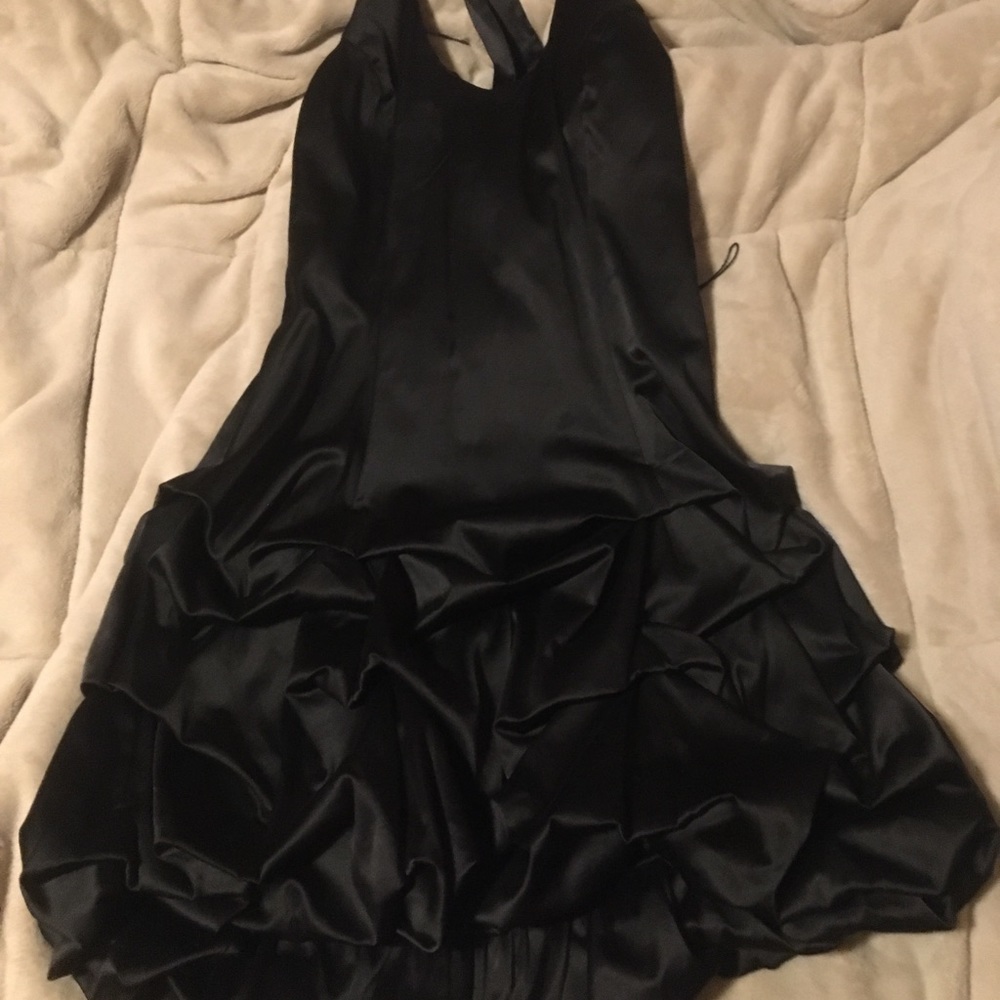 black prom dress